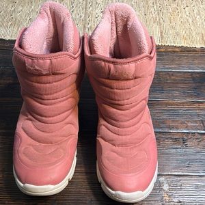 Used condition girls 3Y Nike Boots